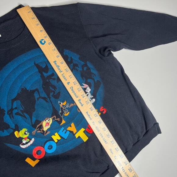 90s Vintage Looney Tunes Shadow Sweatshirt by Delta - Made in USA - Size XL - Picture 4 of 13